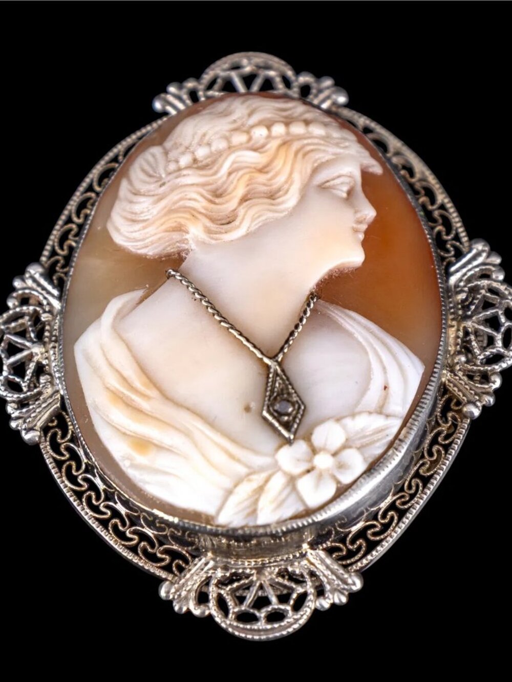 14K White Gold Victorian Cameo Brooch With Diamond Accent